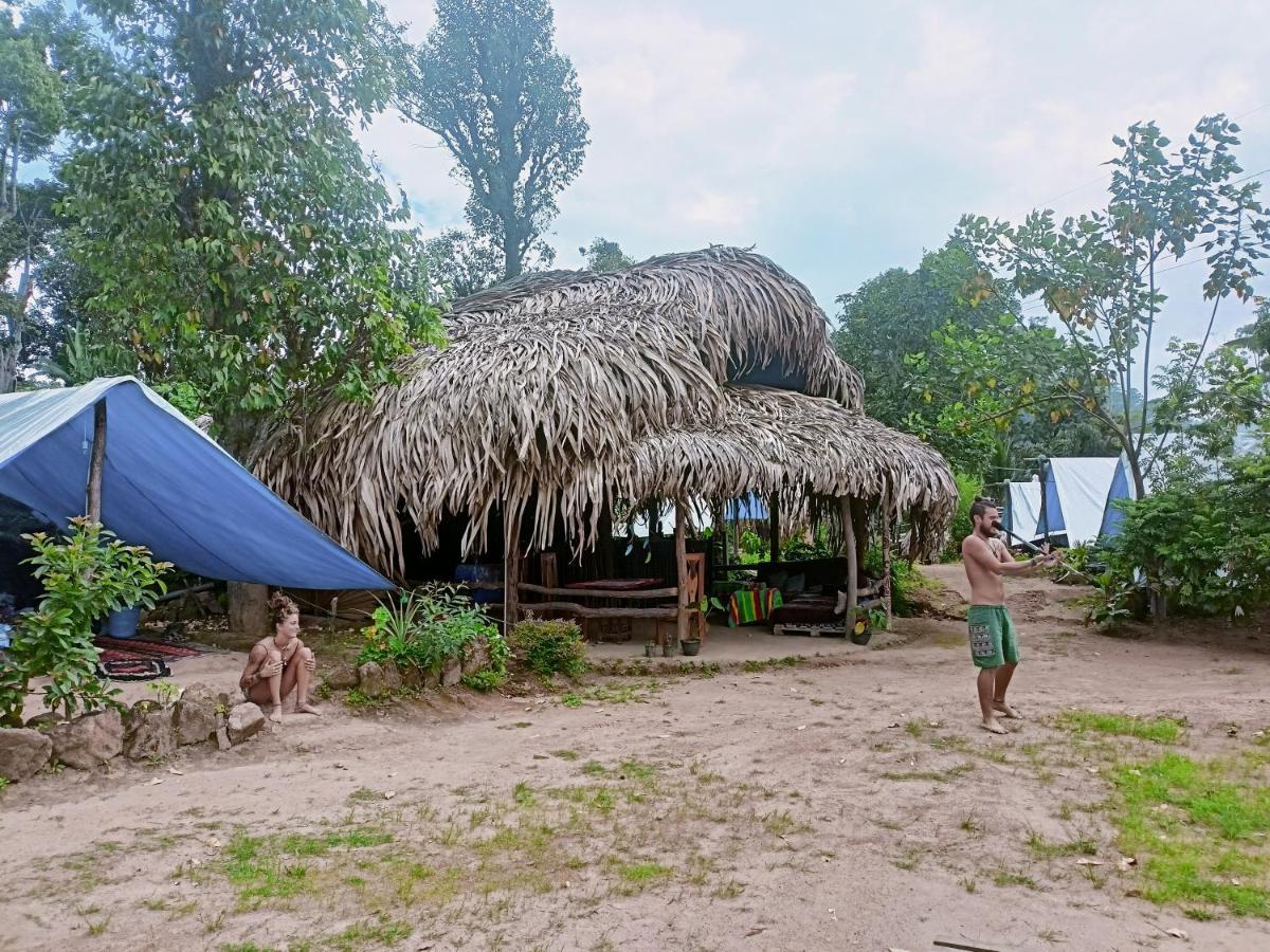 Отель Freedom Camp Элла Экстерьер фото